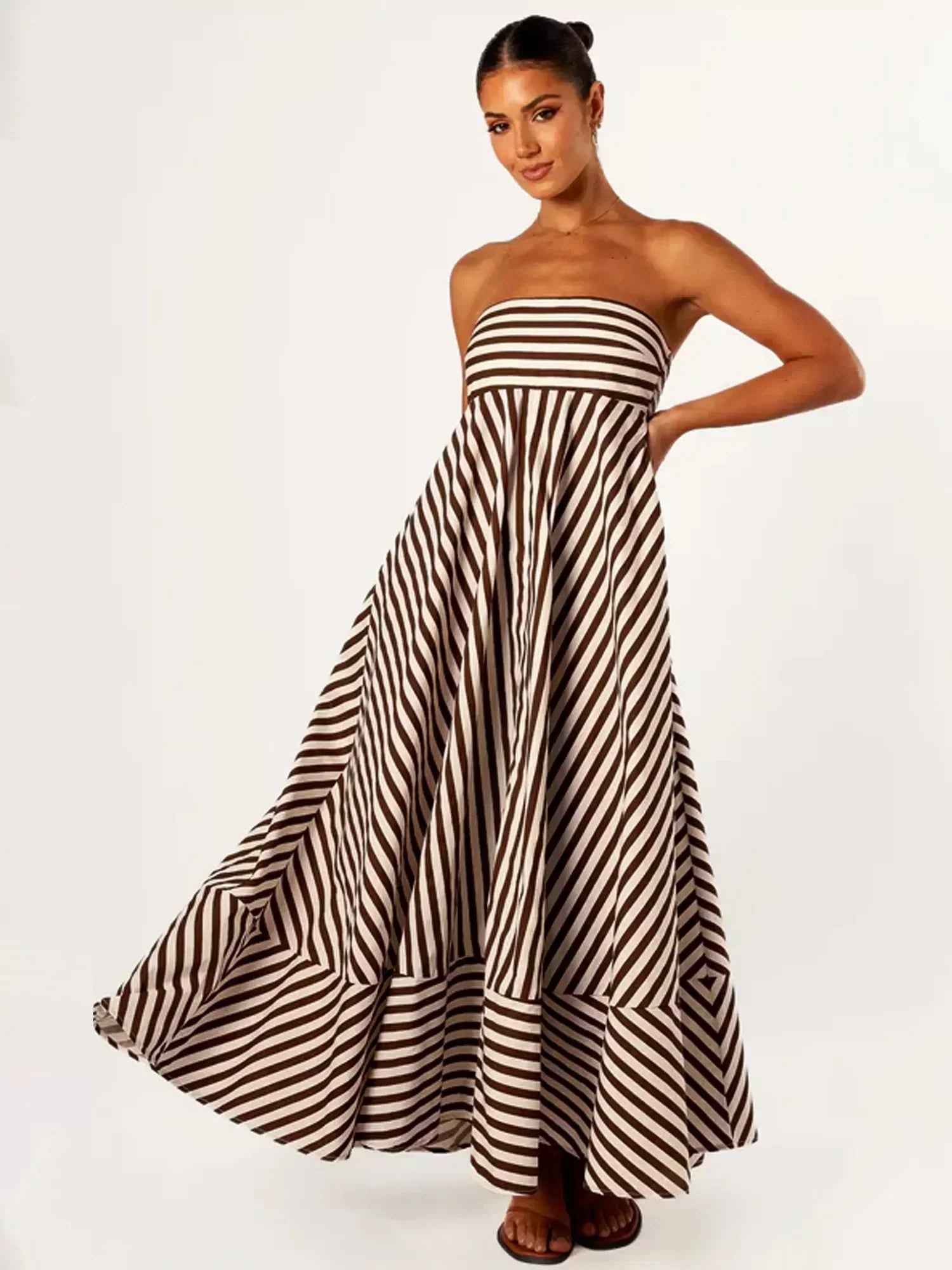 Vertical Stripe Strapless Loose-Fit Maxi Dress