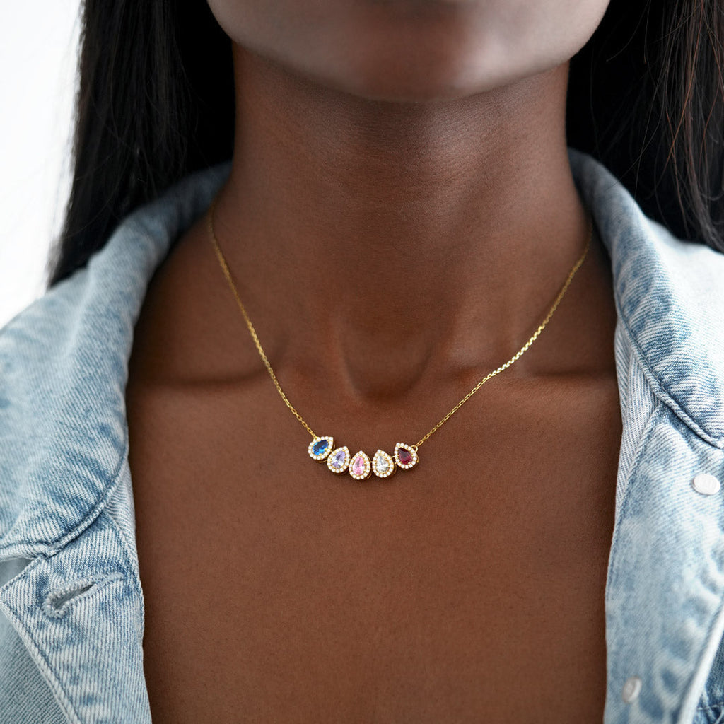 Druppelketting met geboortestenen van het gezin
