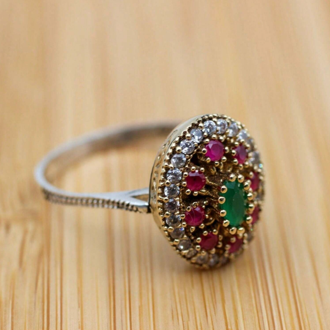 Antique-Style Bohemian Gemstone-Look Ring
