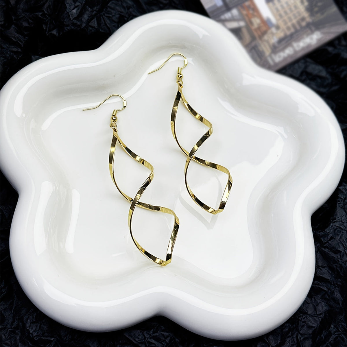 Spiral Curved Wave Earrings