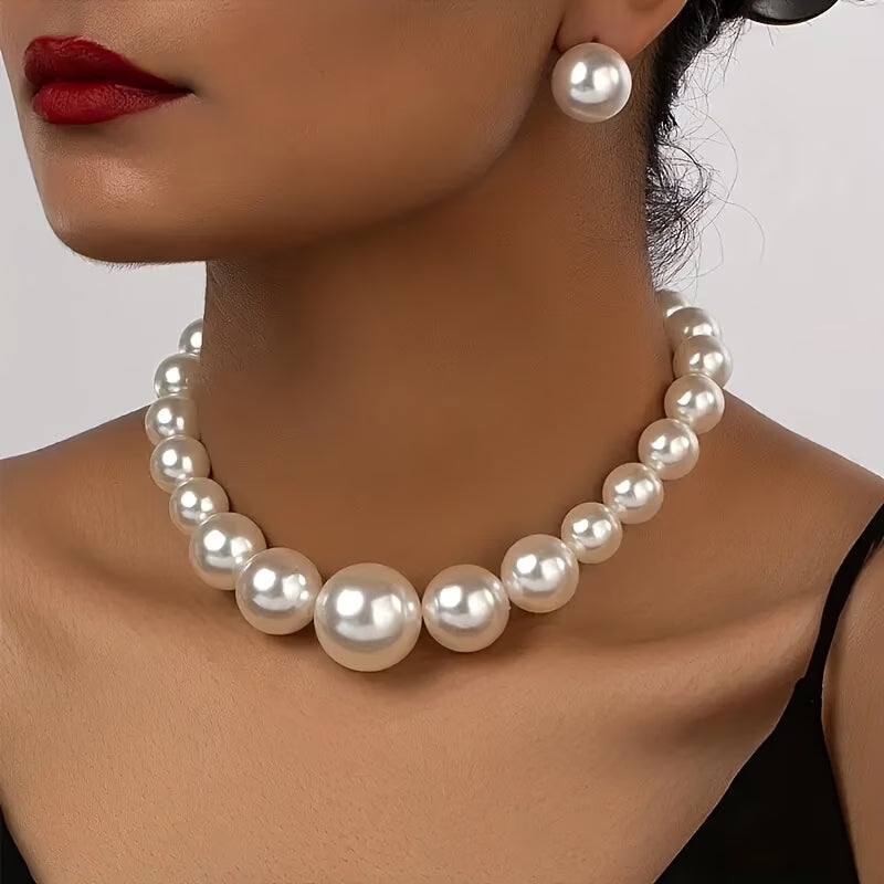 Classic Vintage-Style Pearl Necklace and Earrings Set