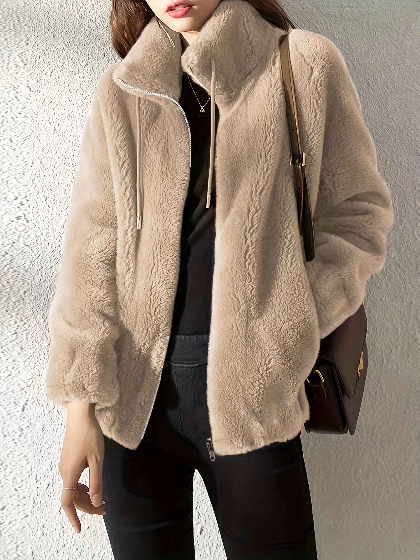 Zip-Front Jacket with a Relaxed Shape and Soft Warm Lining