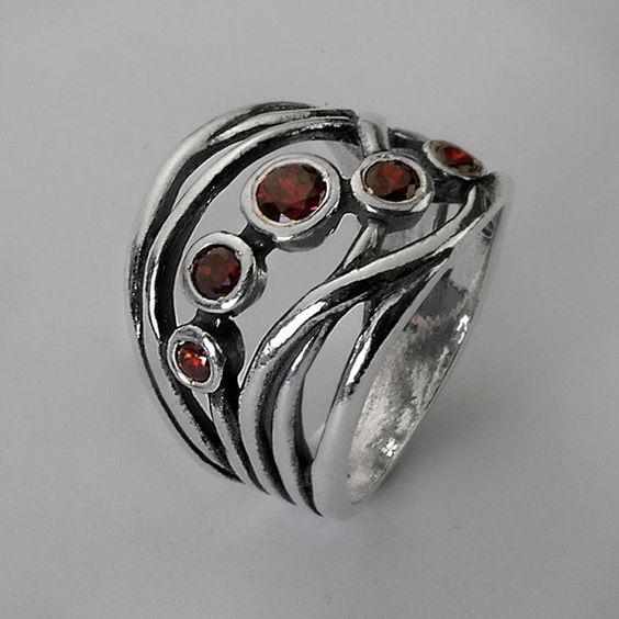 Vintage-Style Red Crystals Layered Silver-Tone Ring
