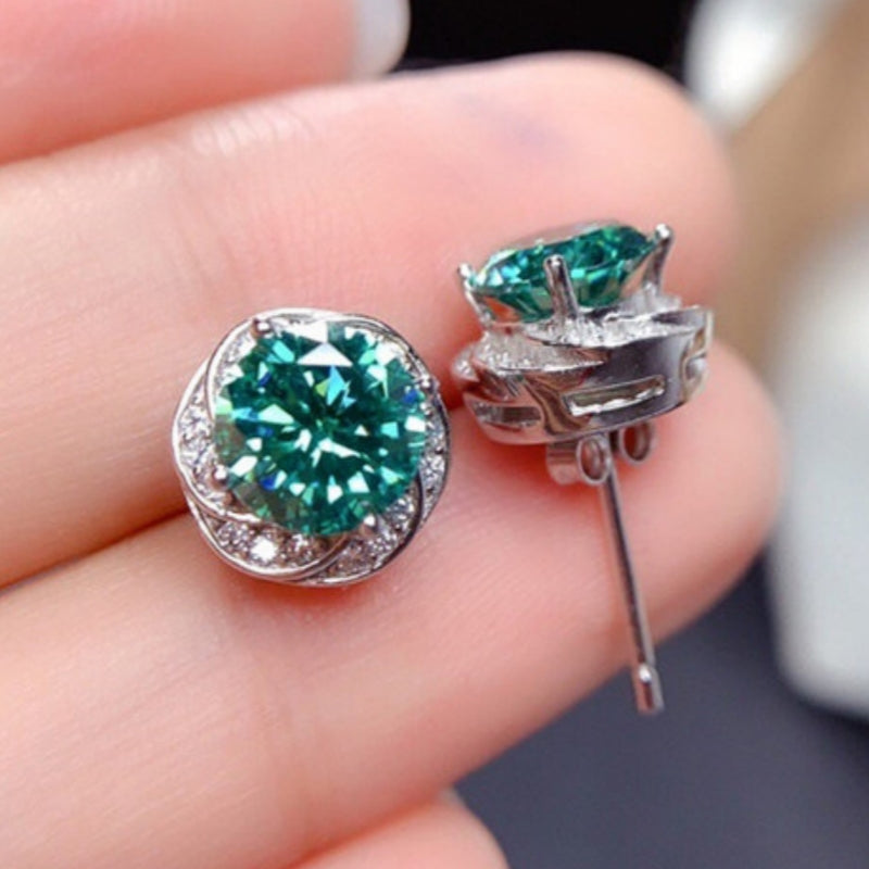 Sparkling Green Zirconia Flower Stud Earrings