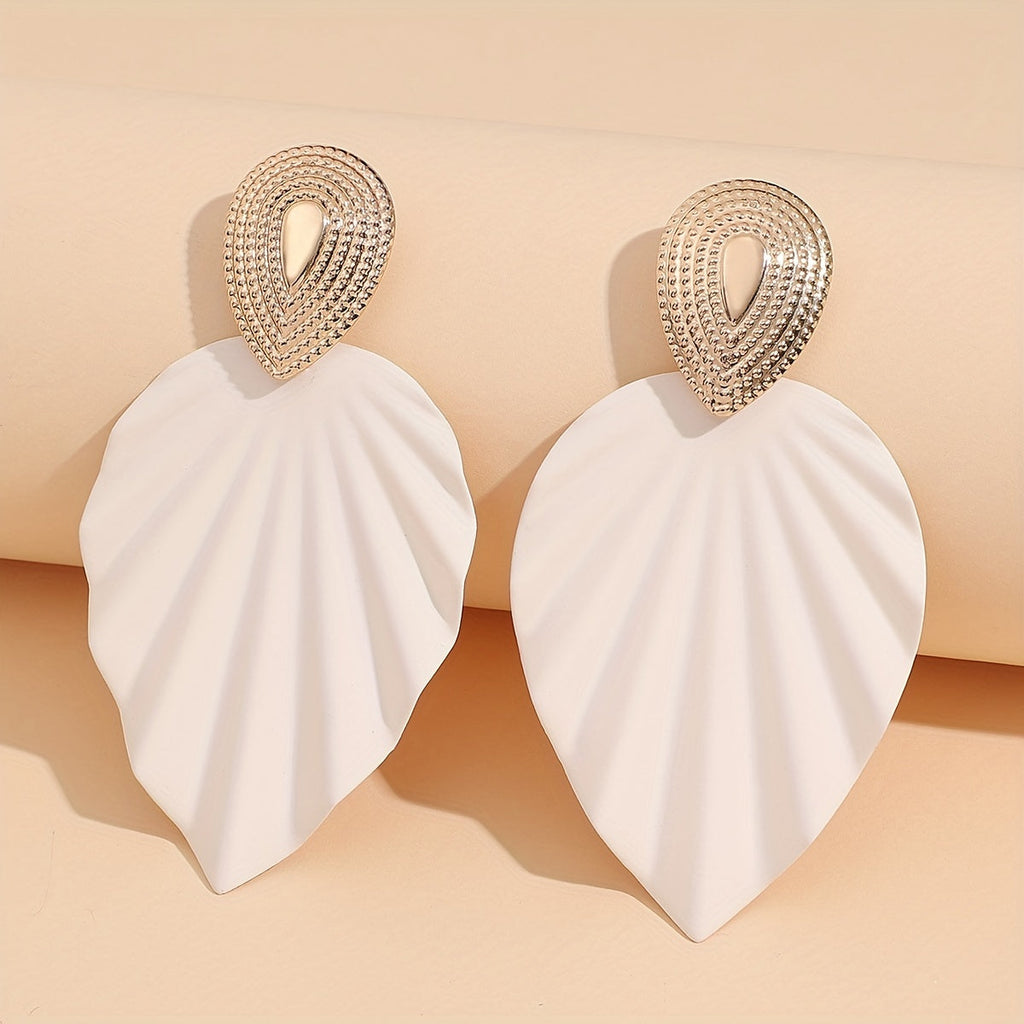 Vintage-Style Leaf Geometric Earrings