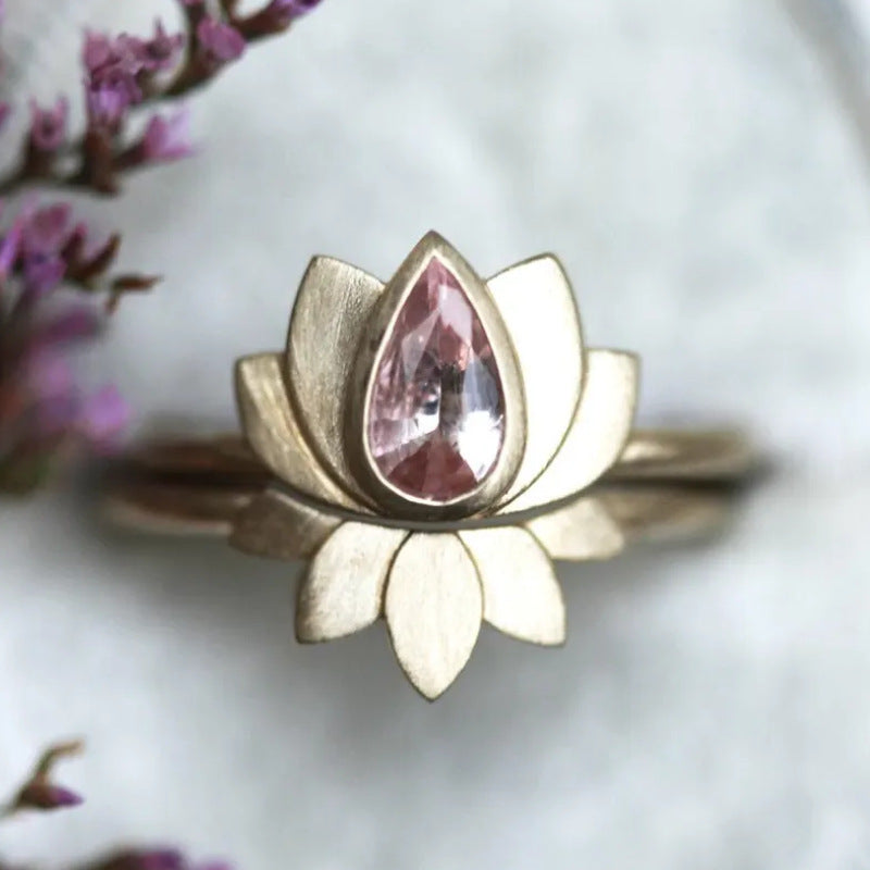 Vintage Pink Zirconia Lotus Flower Ring Set