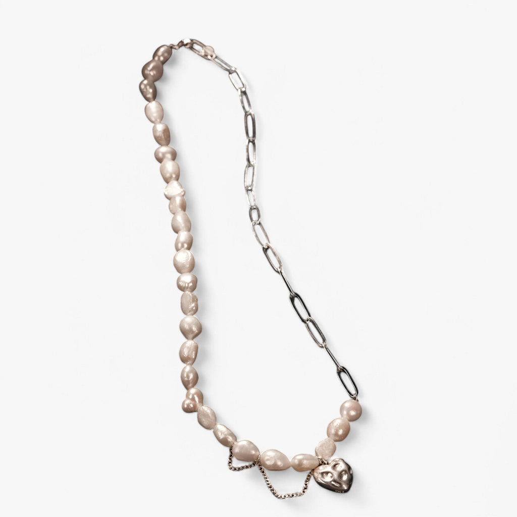 Asymmetric Pearl Necklace with Heart Detail