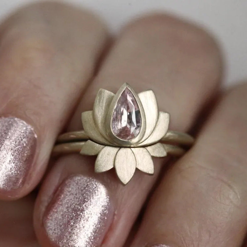 Vintage Pink Zirconia Lotus Flower Ring Set