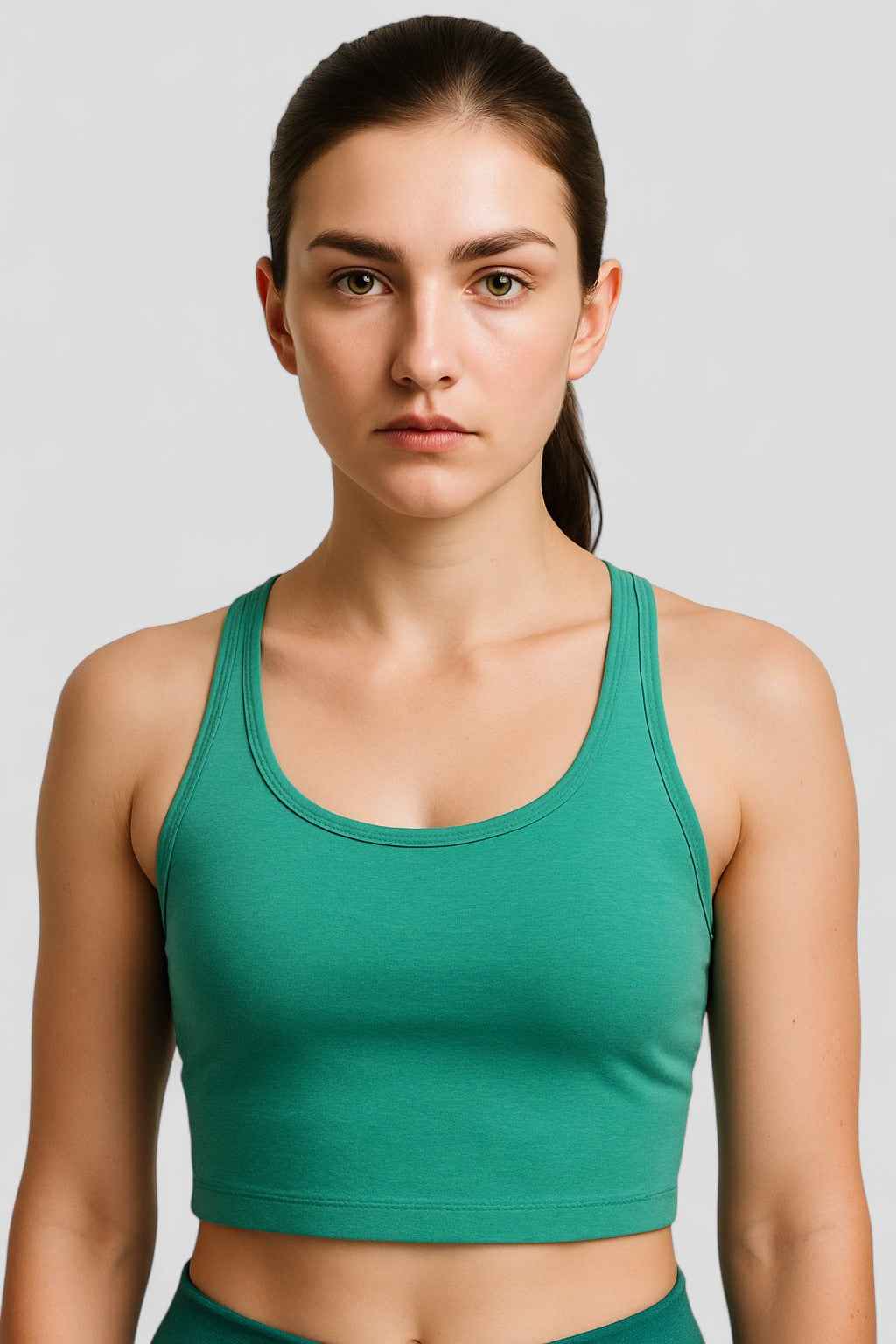 Cropped top met racerback in stretchstof en smalle bandjes