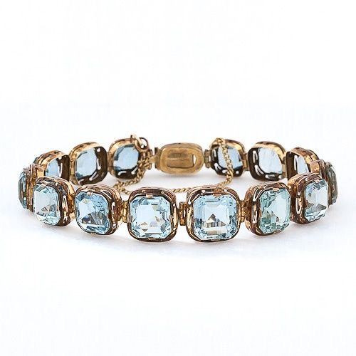Vintage-Style Blue Crystal Link Bracelet in Gold Tone