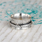 Hammered Silver-Plated Turquoise Spinner Ring