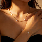 Fijne sieradenset met parelketting