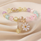 Crackle-glazen kralenarmband met madeliefjeshanger