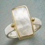 Vintage-Style Bohemian Geometric Moonstone Ring