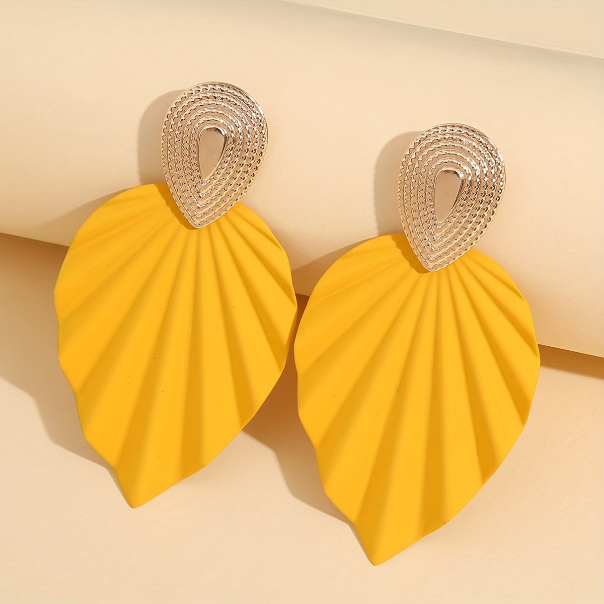 Vintage-Style Leaf Geometric Earrings