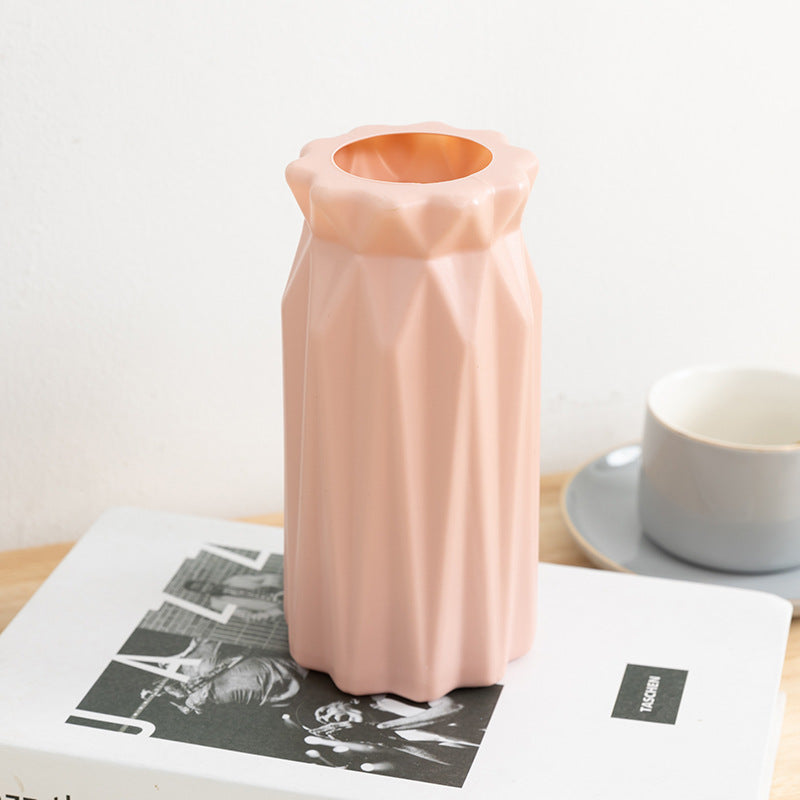 Nordic Style Plastic Decorative Vase – Break-Resistant, Lightweight, Multiple Colours