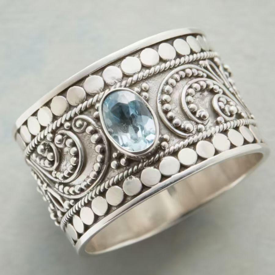 Vintage-Style Ocean Blue Round Cubic Zirconia Wide Band Ring