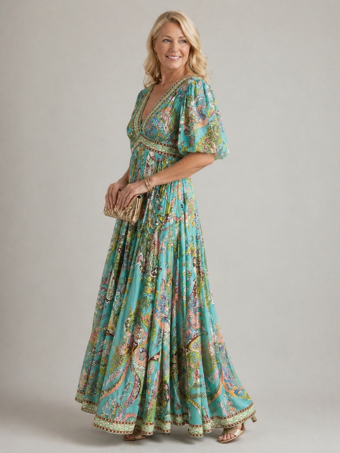 Maxi-jurk met pofmouwen, V-hals en vloeiende rok