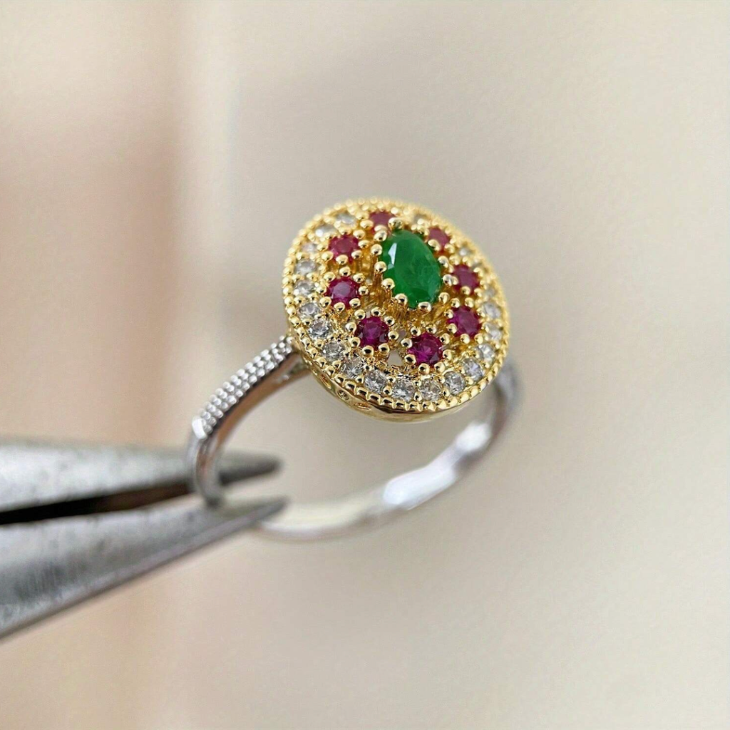 Antique-Style Bohemian Gemstone-Look Ring