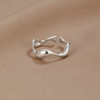 Adjustable Minimalist Wave Ring