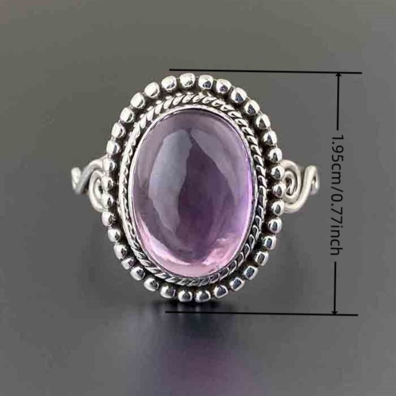 Filigran-cocktailring i vintagestil med oval lilla zirkonia