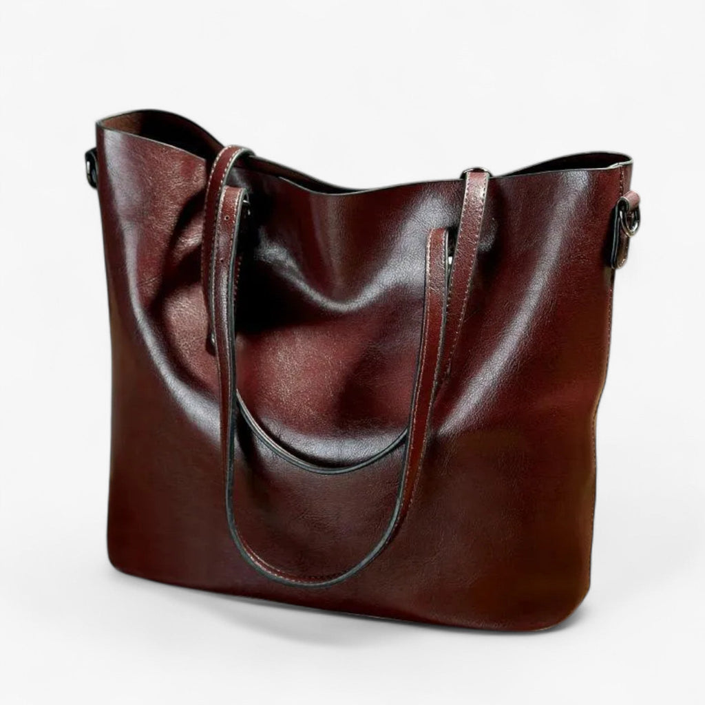 Discreet Refined Everyday Shoulder Bag for All Seasons