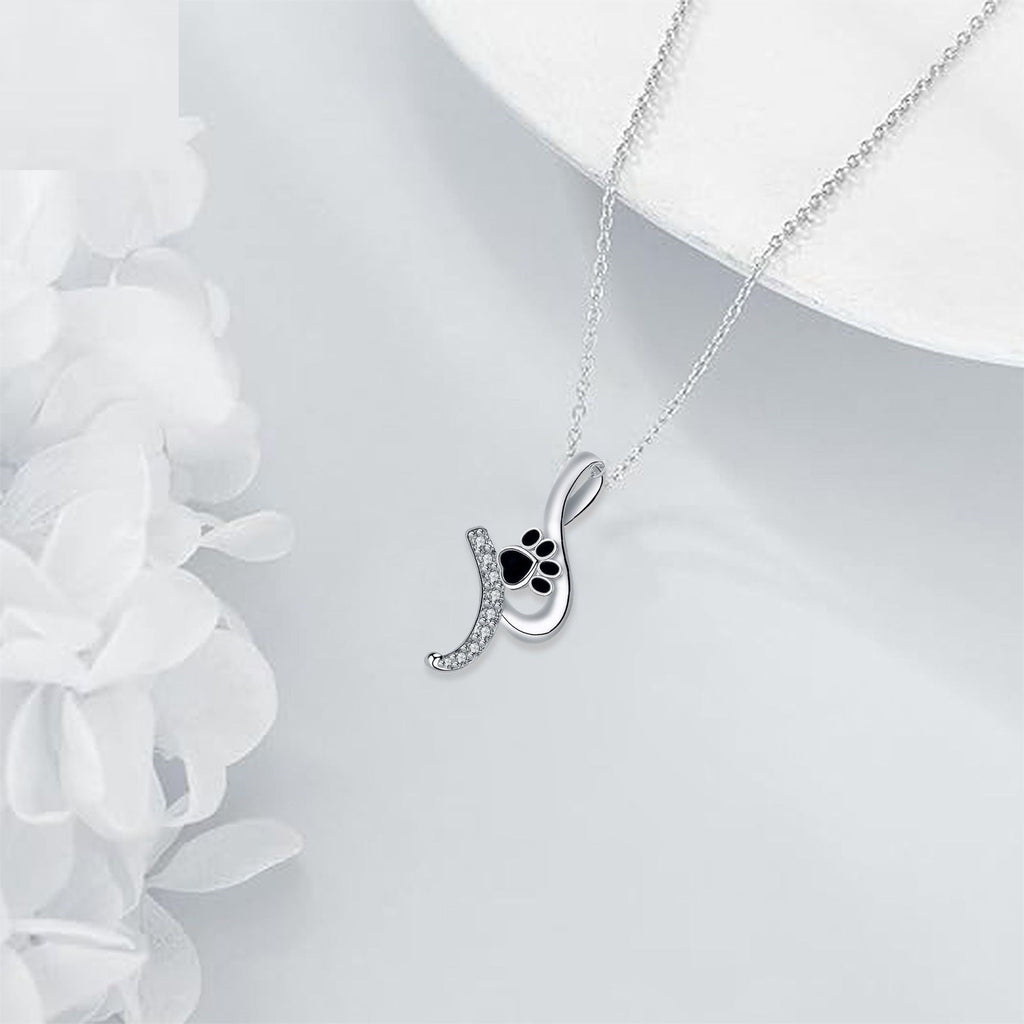 Ketting met zwarte pootafdrukhanger