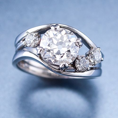 Vintage-Style Silver-Tone Diamond-Look Ring