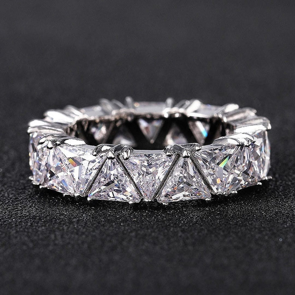 Vintage-Style Triangle Stone Ring