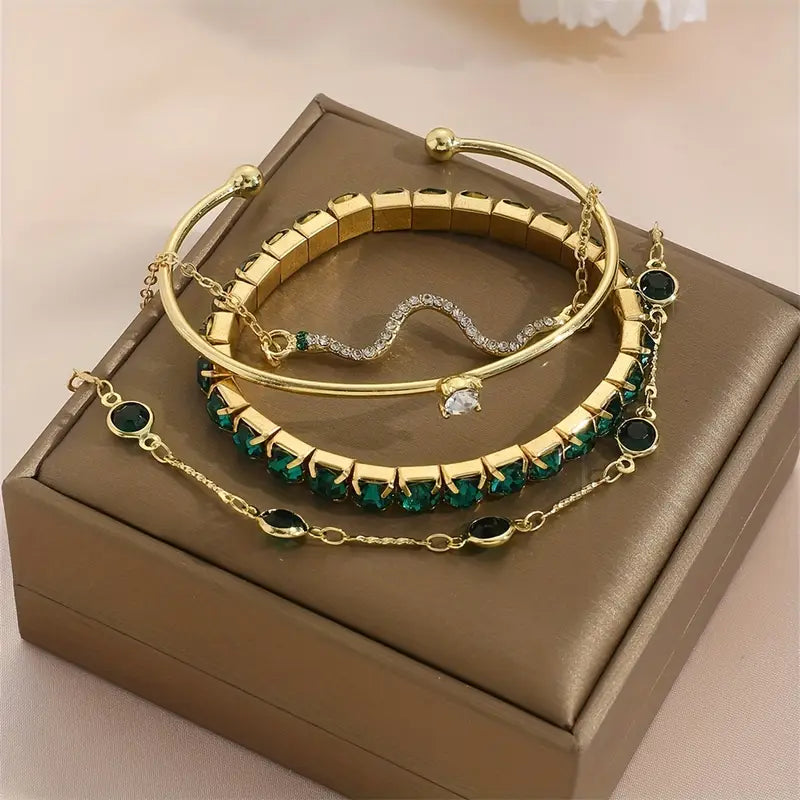 Armbandenset met groene edelsteenlook