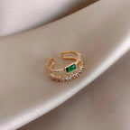 Adjustable Emerald-Look Ring with Zirconia in Gold Tone