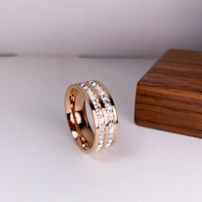 Ring with Double Zirconia Inlay