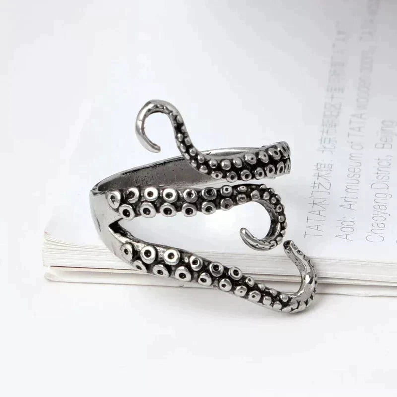 Adjustable Octopus Tentacle Wrap Ring in Silver Tone