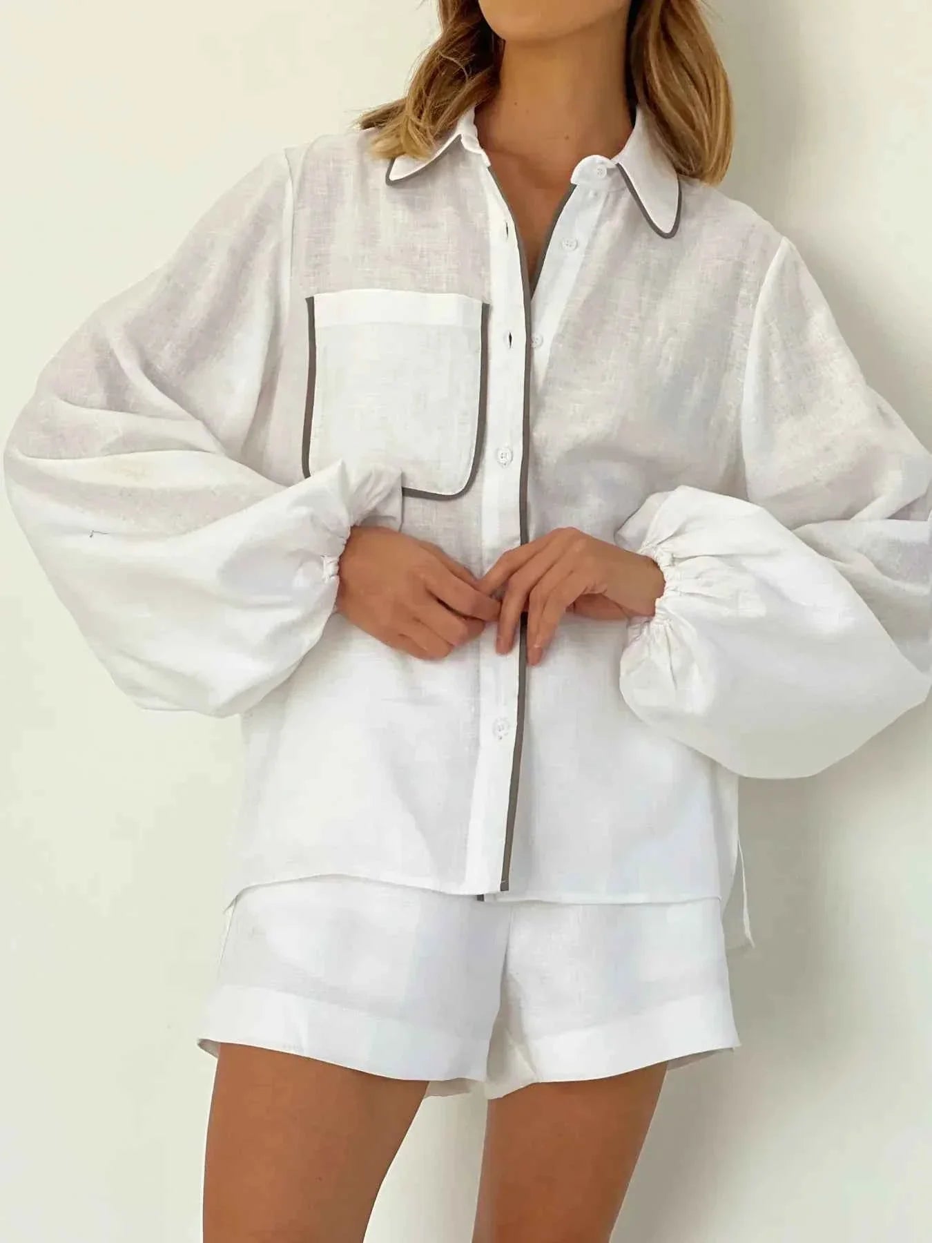 Two-Piece Top and Shorts Set with a Relaxed Summer Cut