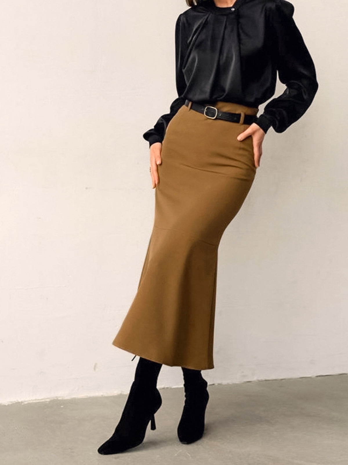 Women's Flared Maxi Skirt with High Waist