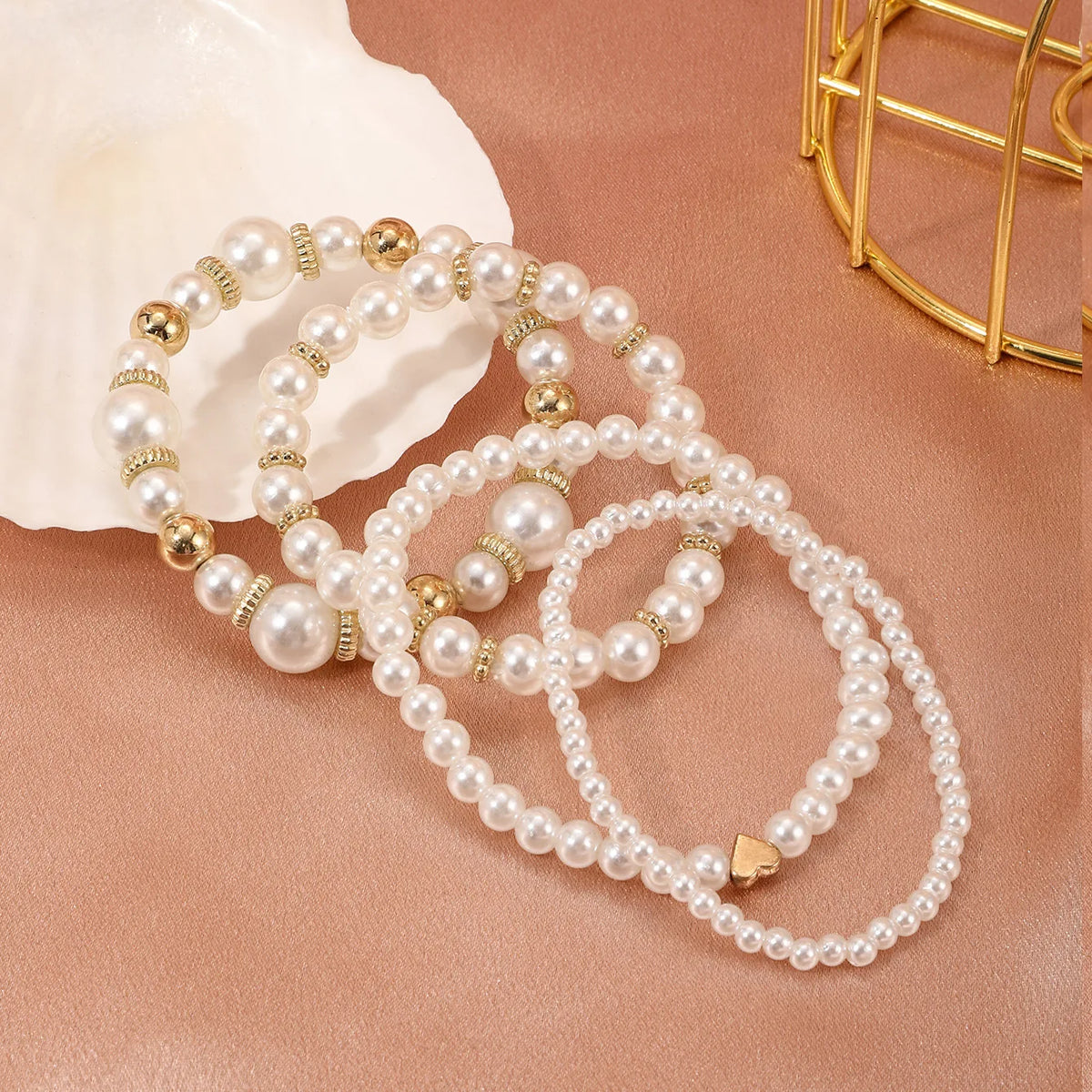Pearl Bracelet Collection with Heart Details