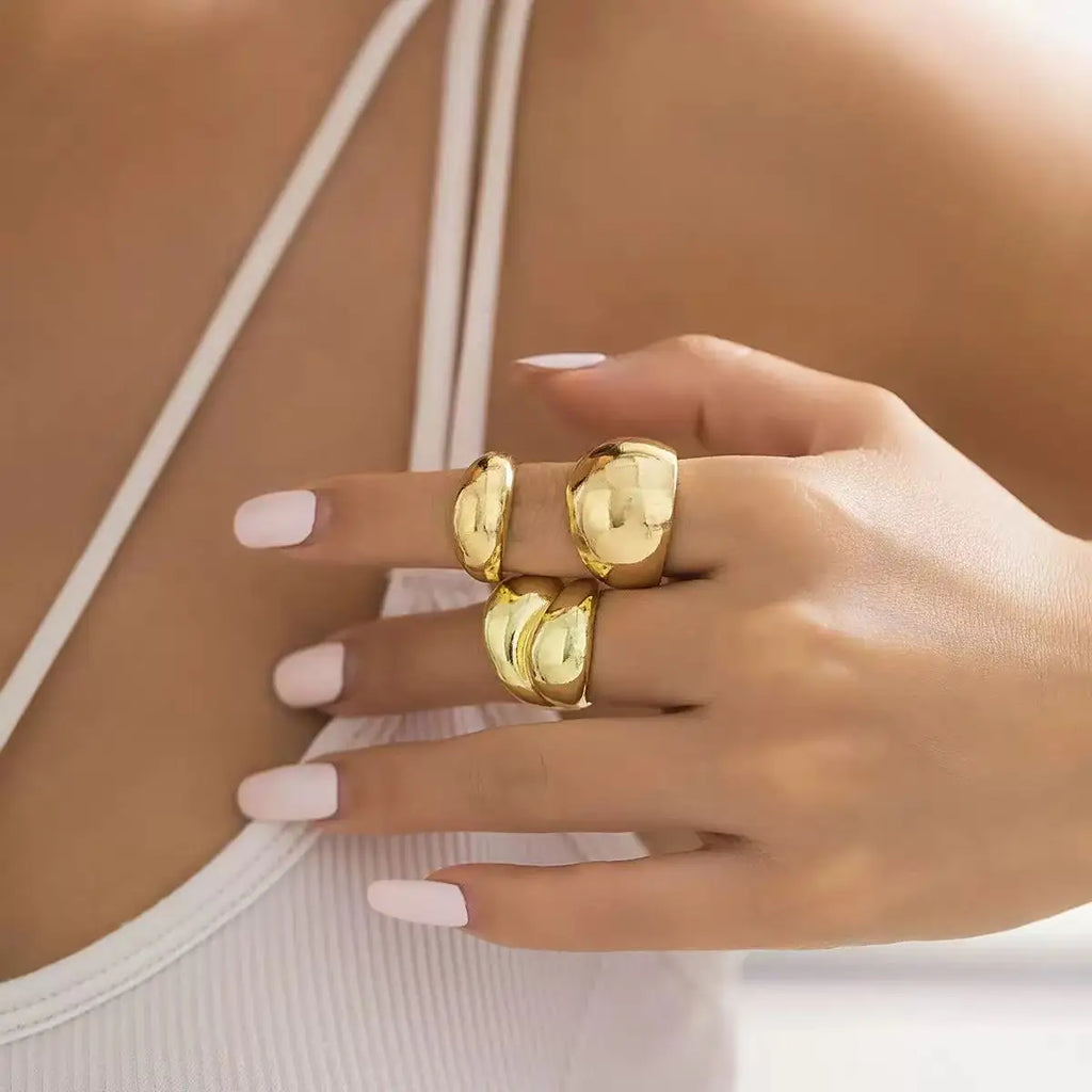 Baroque Pearl Flower Ring Collection in Four Styles