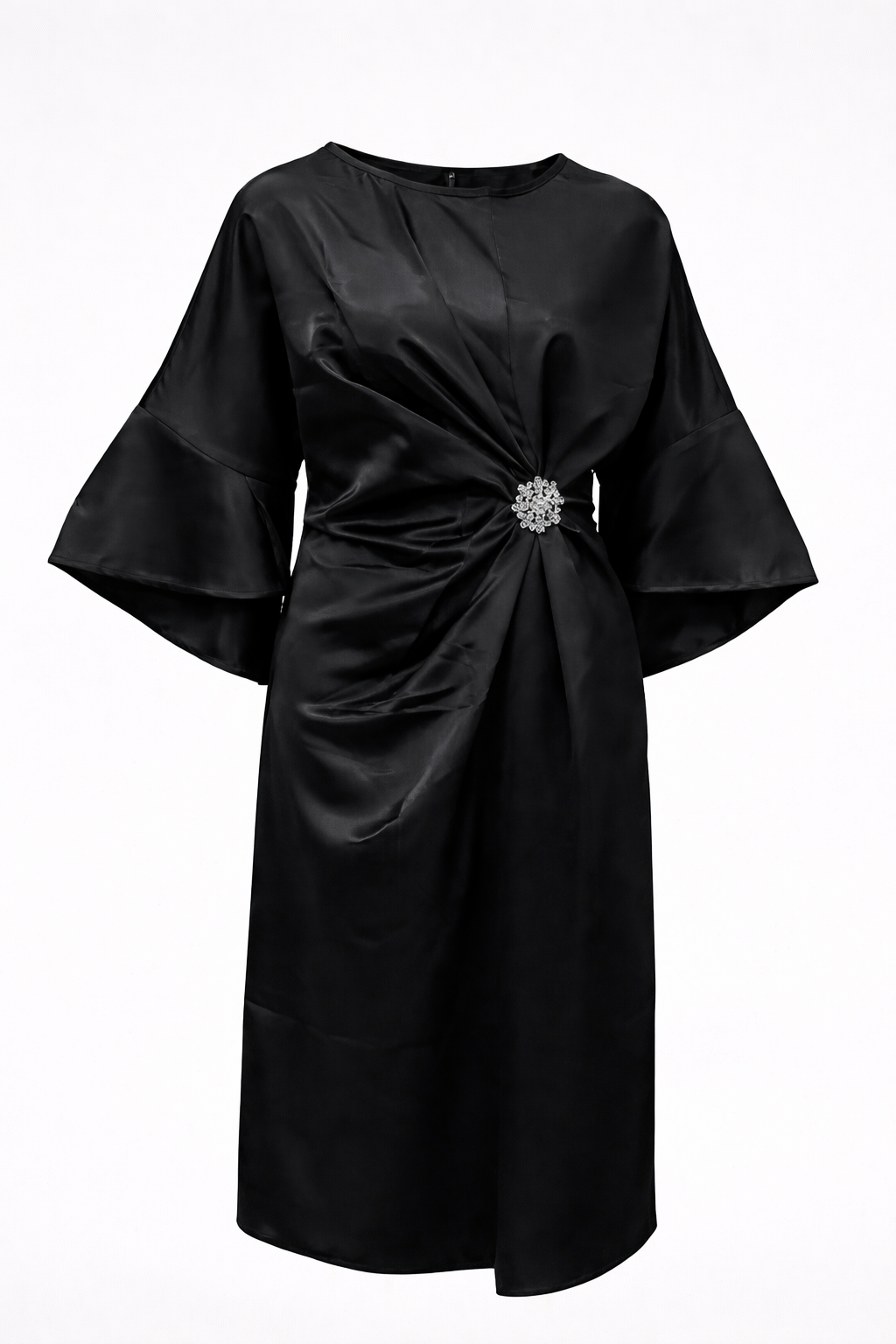 Satijnen maxi-jurk met volumineuze mouwen en broche