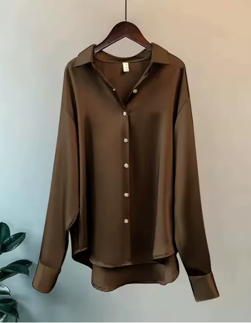 Women's Classic Collar Blouse with Long Sleeves
