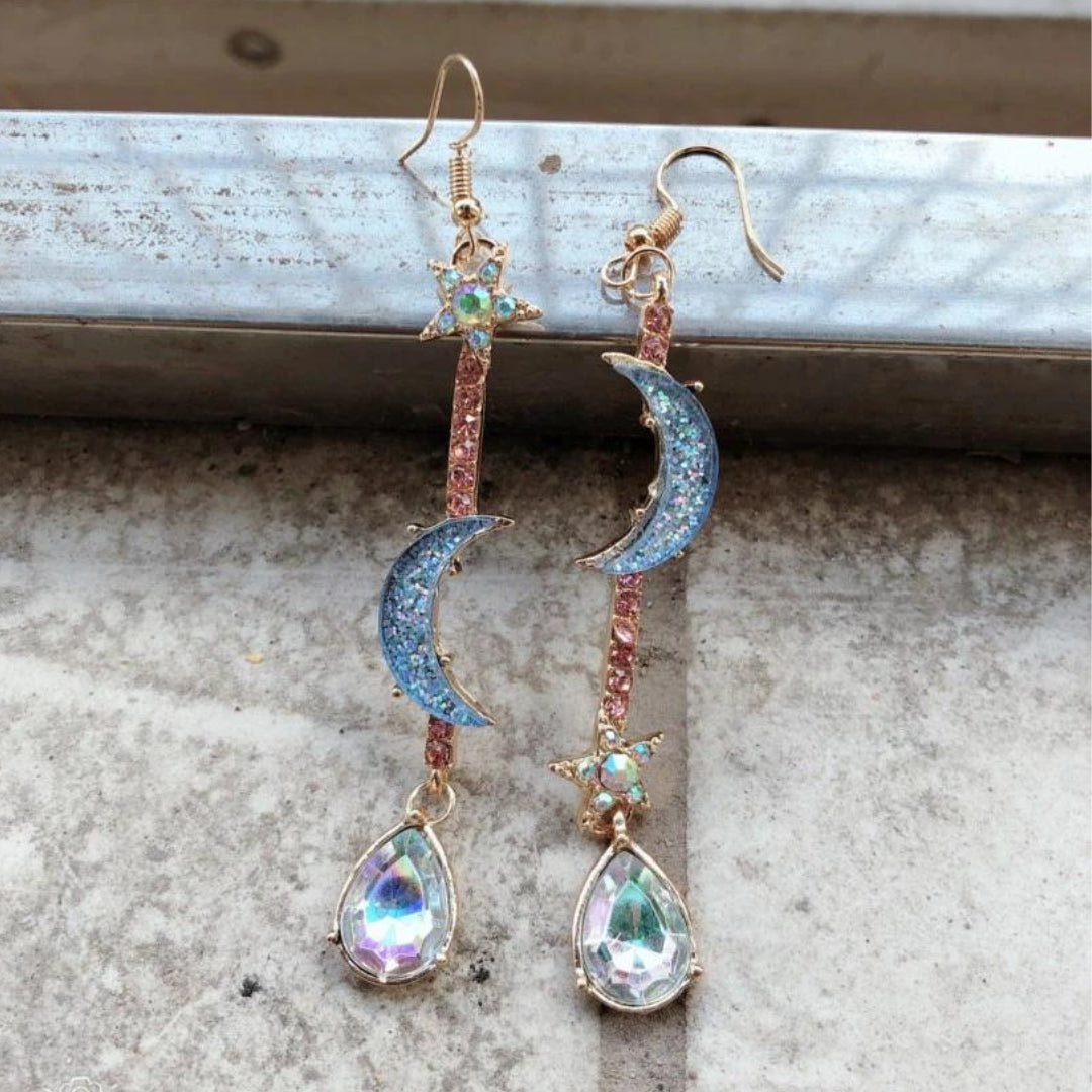 Boho oorbellen met maan en zirkonia in zilverkleur