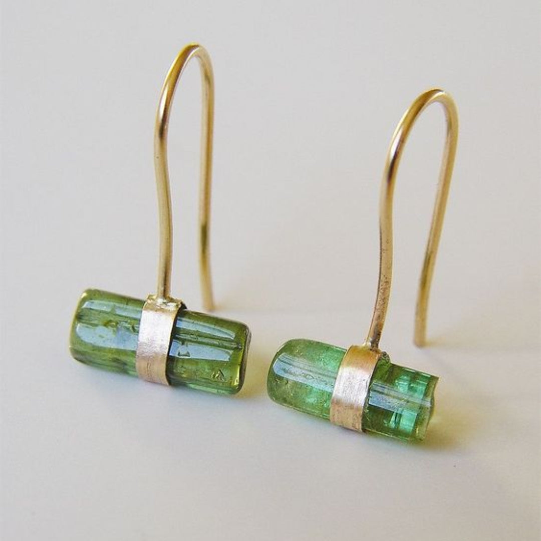 Vintage-Style Green Stone Gold-Tone Earrings
