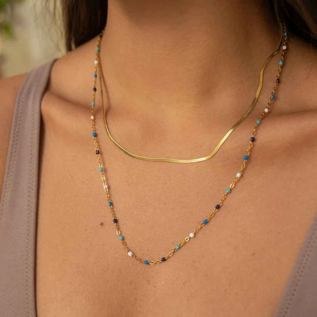 Vintage-Style Gold-Tone Blue Stones Necklace