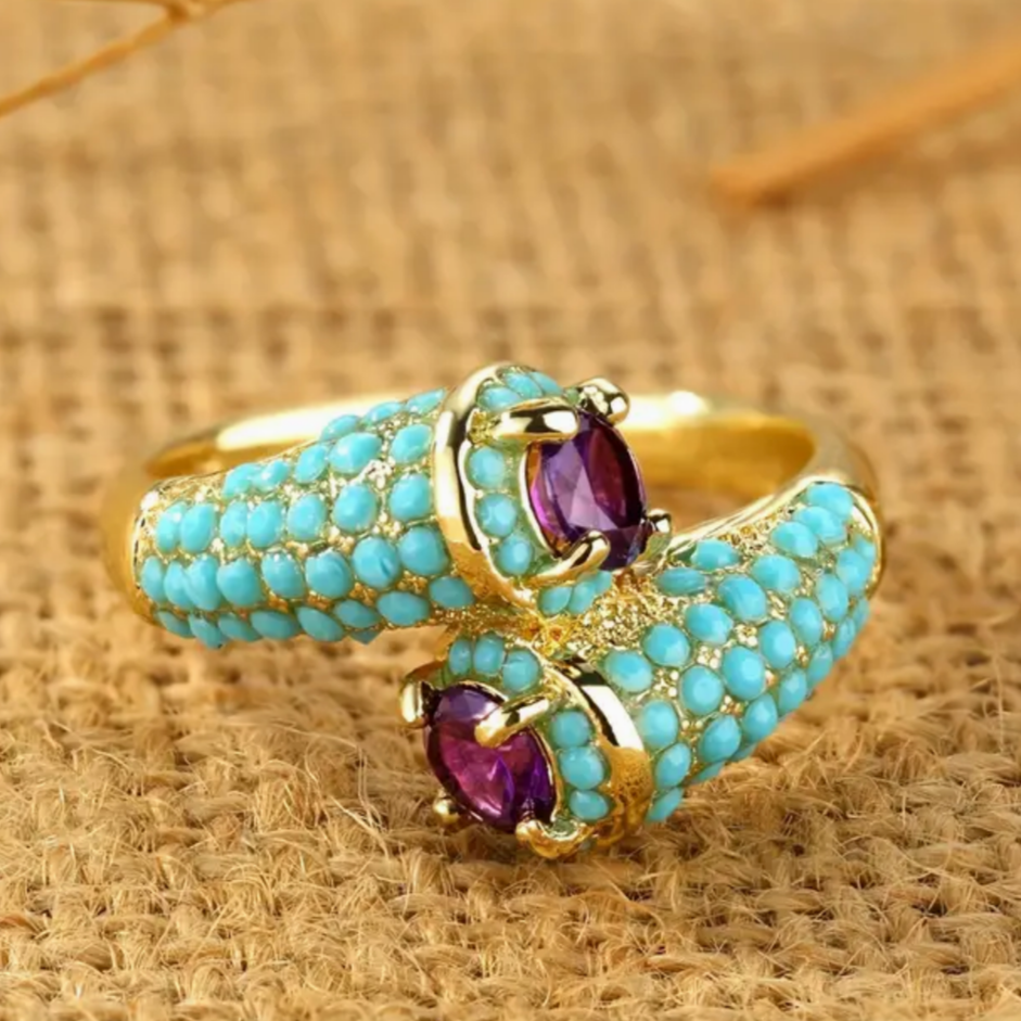 Vintage-Style Inlaid Turquoise Stone Gold-Tone Ring