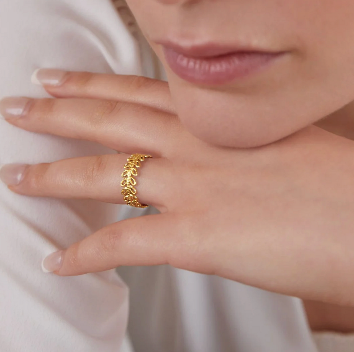 Summer Bloom Leaf Ring