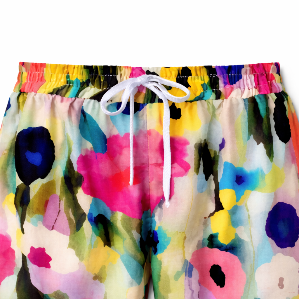 Broek met bloemenprint, medium taille en zakken opzij