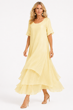 Open-Neckline Dress with a Flowing, Lightly Draped Cut