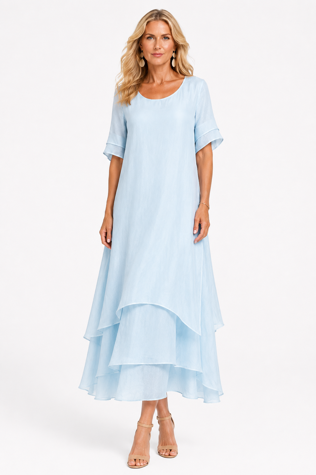 Open-Neckline Dress with a Flowing, Lightly Draped Cut