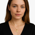 Retro ketting met parelmoer en pareldetail