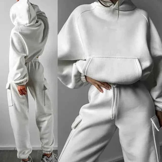 Hoodie and Jogger Set with Cargo Pockets and Relaxed Fit