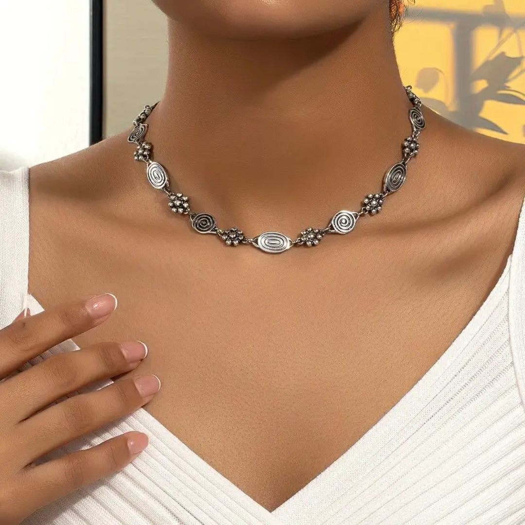 Vintage-Style Exotic Silver-Tone Necklace